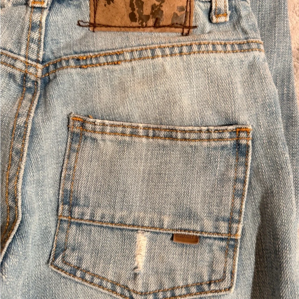 Boys slightly distressed Jeans sz 8